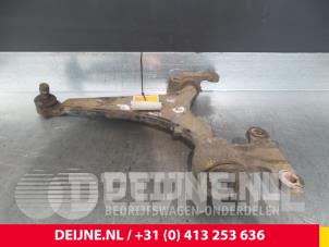 Citroen Jumpy Draagarm onder links-voor O71845 foto 2