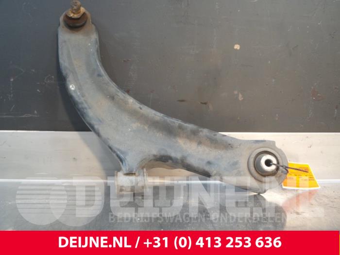 Renault Clio Querlenker unten links vorne O71875