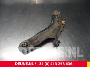 Renault Kangoo Front lower wishbone, left O71878 photo 2