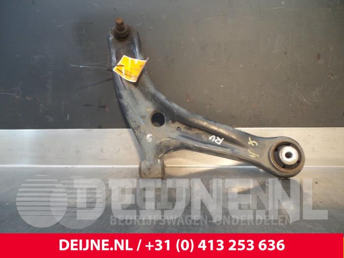 Ford Fiesta Querlenker unten rechts vorne O71912