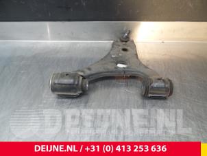 Mercedes A-Klasse Front lower wishbone, right O71930 photo 2