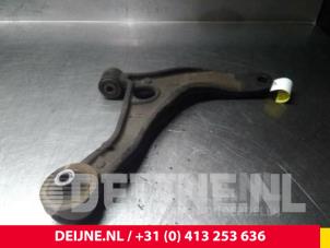 Opel Movano Front lower wishbone, right O71953 photo 2