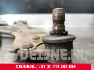 Citroen Nemo Draagarm onder rechts-voor O72061 foto 3