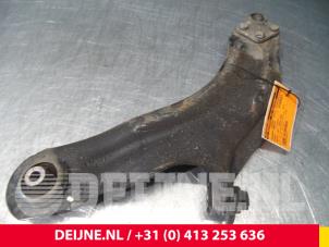 Renault Kangoo Querlenker unten rechts vorne O72091 foto 3