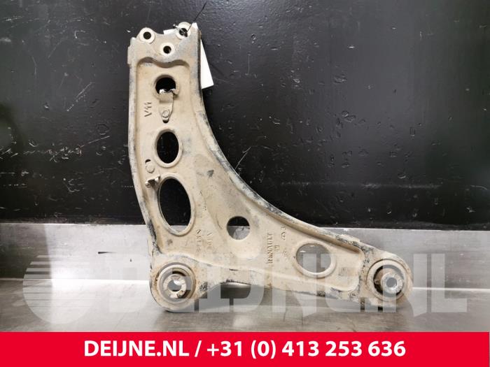 Renault Trafic Draagarm onder rechts-voor O72098
