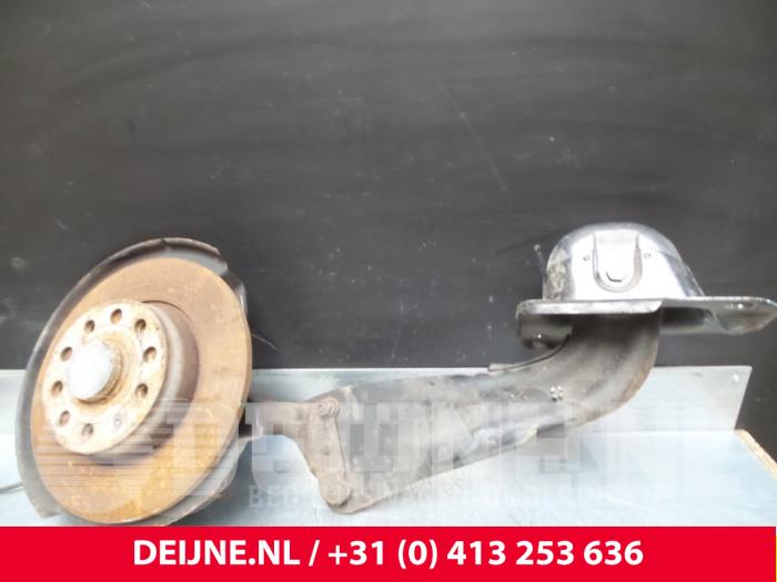 Volkswagen Golf Knuckle, rear right O72133