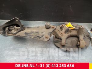 Volkswagen Golf Knuckle, rear right O72133 photo 2