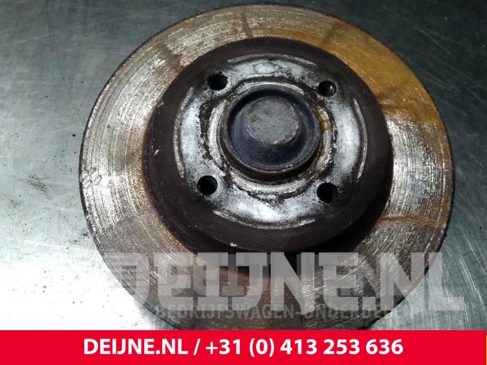 Citroen Berlingo Fusee rechts-achter O72139