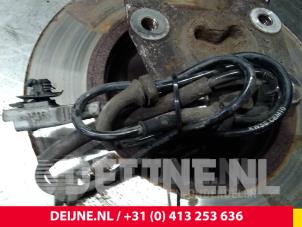 Citroen Berlingo Achsschenkel rechts hinten O72139 foto 3
