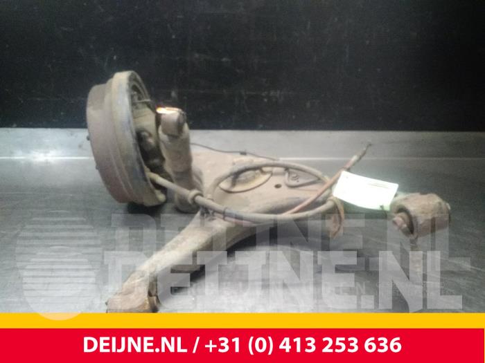 Fusee rechts-achter - Toyota Hiace