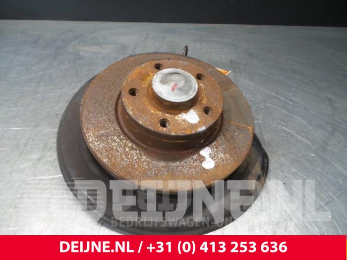 Opel Vivaro Wiellager achter O72215