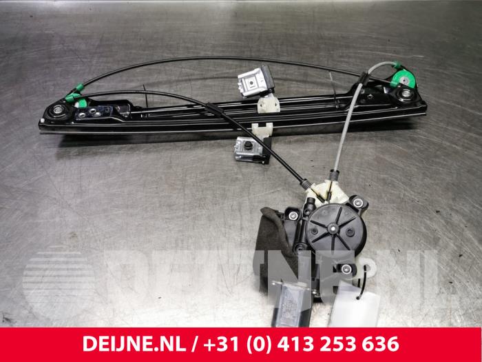 Volkswagen Transporter Ruitmechaniek 2Deurs links-voor O36784