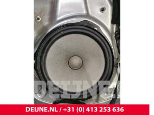 Mercedes C-Klasse Window mechanism 4-door, front left O37040 photo 2