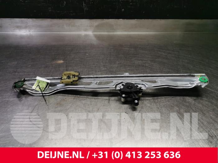 Ford Transit Ruitmechaniek 2Deurs rechts-voor O37144