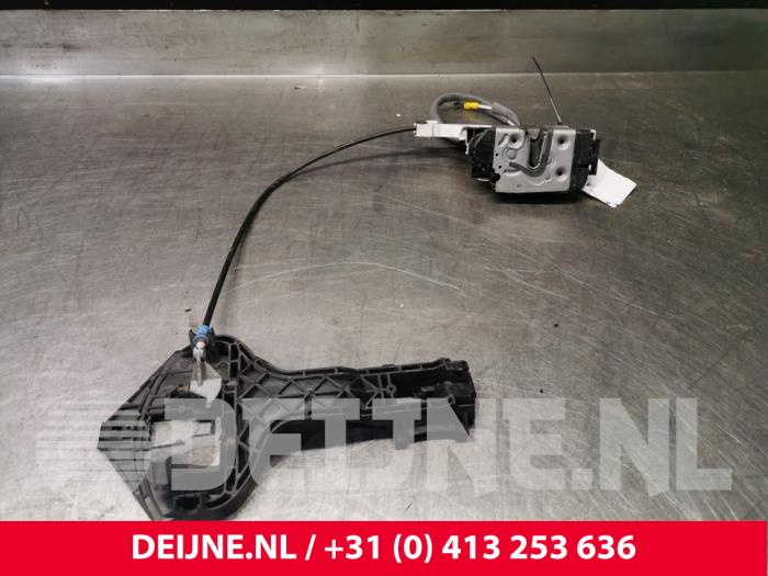 Mercedes Sprinter Deurslot Mechaniek 2Deurs rechts O38445