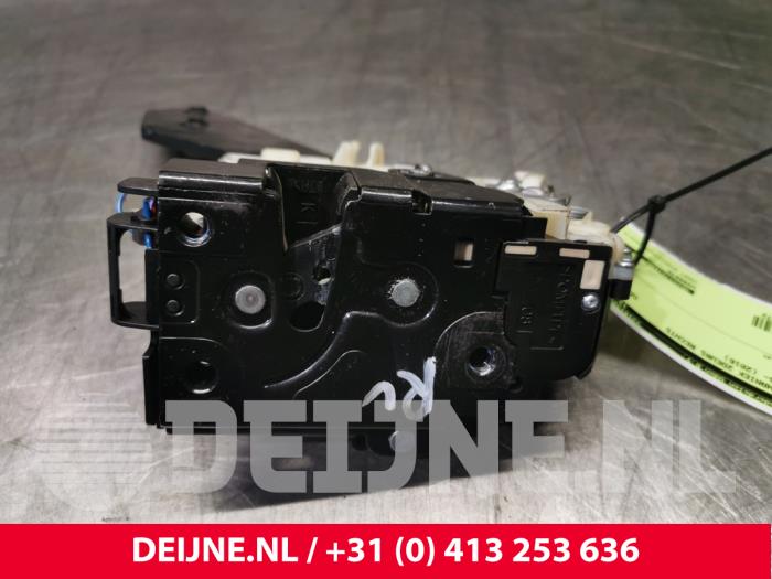 Volkswagen Transporter Deurslot Mechaniek 2Deurs rechts O38572