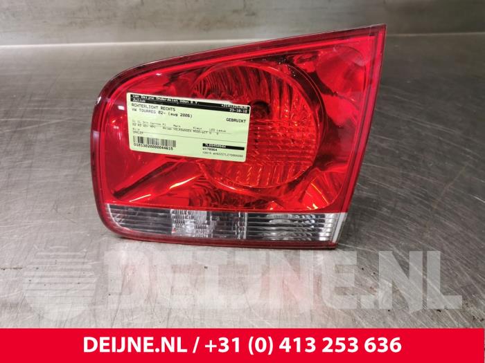 Volkswagen Touareg Taillight, right O44615