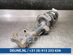 Mercedes A-Klasse Stoßdämpferstrebe rechts vorne O51685 foto 3