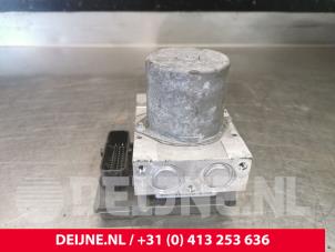 Mercedes Sprinter ABS Pomp O56165 foto 3