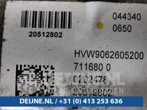 Volkswagen Crafter Getriebe O68606 foto 2