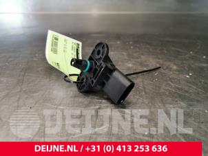 Volkswagen Transporter Mapping sensor (intake manifold) O72400 photo 2
