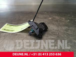 Gebruikte Map Sensor (inlaatspruitstuk) Volkswagen Transporter T5 2.0 TDI DRF Prijs € 12,10 Inclusief btw aangeboden door van Deijne Onderdelen Uden B.V.