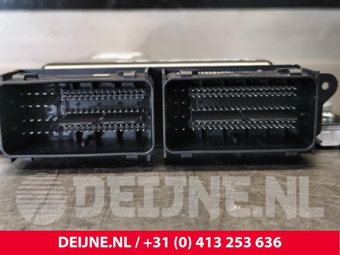 Volvo XC60 Computer Motormanagement O72420