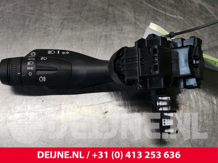 Volvo XC60 Indicator switch O72483