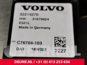 Volvo XC60 Module achterklep motor O72517 foto 2