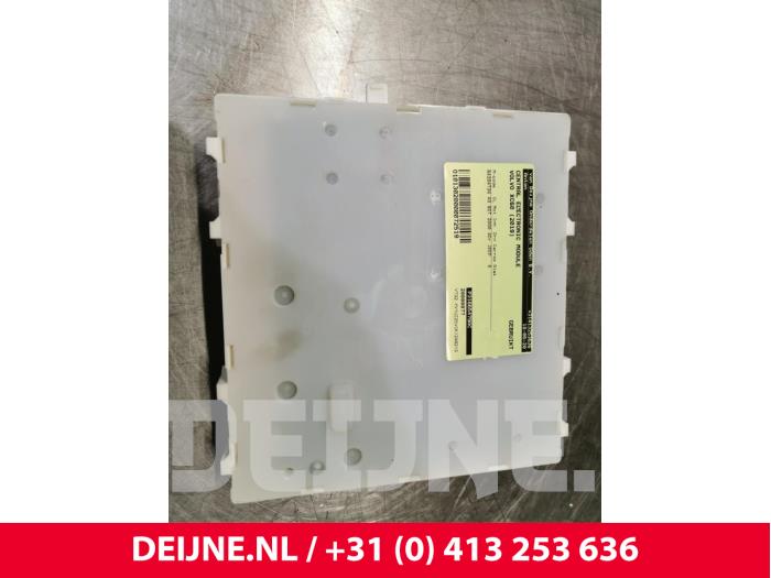 Central electronic module van een Volvo XC60 II (UZ) 2.0 T5 16V AWD 2019