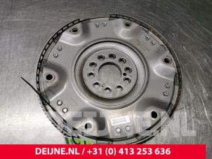 Gebruikte Starterkrans Volvo XC60 II (UZ) 2.0 T5 16V AWD Prijs € 70,00 Margeregeling aangeboden door van Deijne Onderdelen Uden B.V.