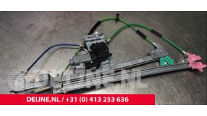 Fiat Scudo Ruitmechaniek 2Deurs links-voor O72549 foto 2