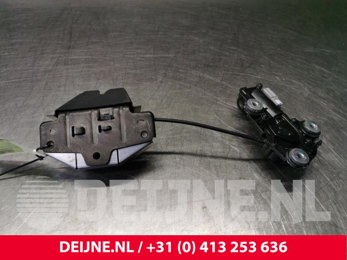 Volvo XC60 Schließmechanik Heckklappe O72560
