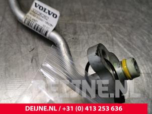 Volvo XC60 Airco Leiding O72628 foto 2