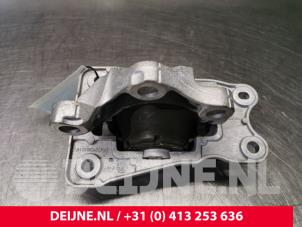 Volvo XC60 Motorsteun O72634 foto 3