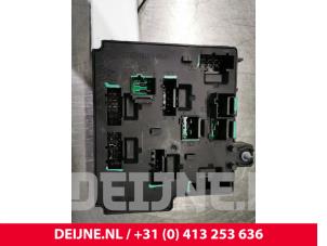 Volvo XC60 Fuse box O72623 photo 2