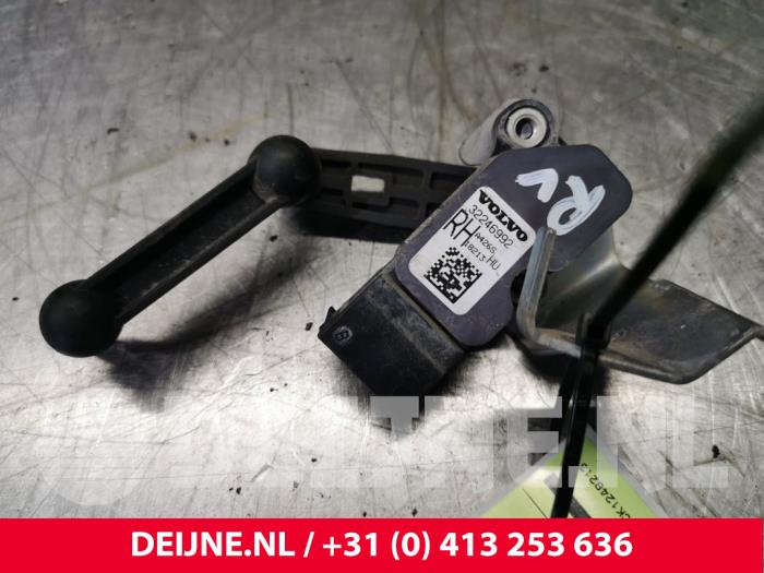 Volvo XC60 Xenon height adjustment O72636