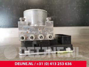 Volvo XC90 ABS Pumpe O72799 foto 2