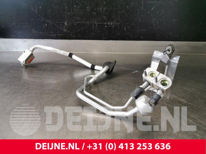 Volvo XC90 Klima Leitung O72807