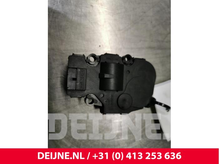 Volvo XC90 Heizventil Motor O72861