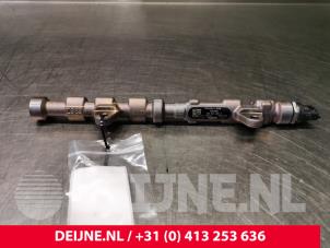 Opel Corsa Einspritzdüse (Einspritzer) O72903 foto 3