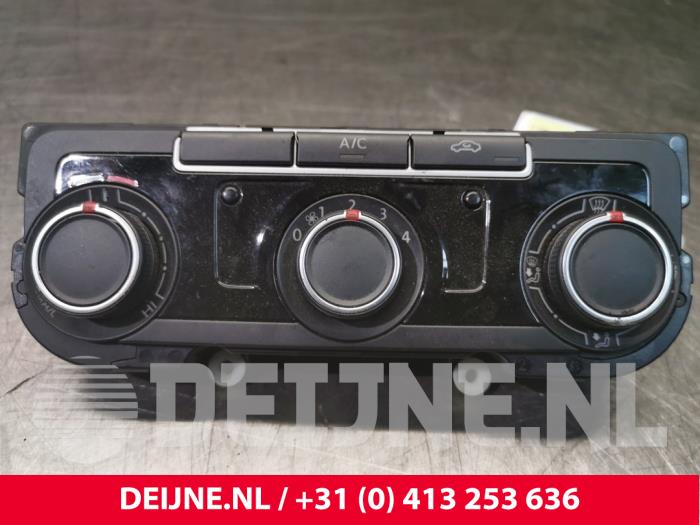 Volkswagen Caddy Kachel Bedieningspaneel O73306