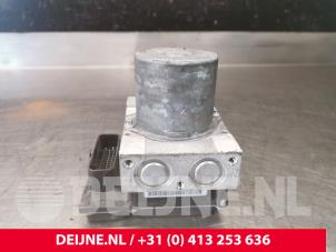 Mercedes Sprinter ABS Pomp O73637 foto 3