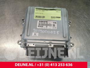 Volvo XC70 Computer Motormanagement O73647 foto 2