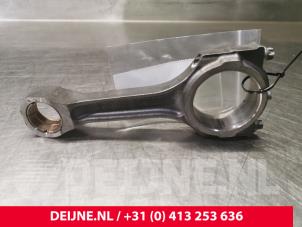 Gebruikte Drijfstang Ford Transit Prijs € 96,80 Inclusief btw aangeboden door van Deijne Onderdelen Uden B.V.