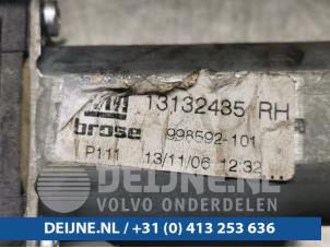 Opel Zafira Window mechanism 4-door, front right O74198 photo 2