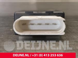 Volvo XC40 Brandstofpomp module O74302 foto 2