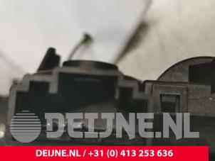 Volvo XC40 Heizventil Motor O74323 foto 3