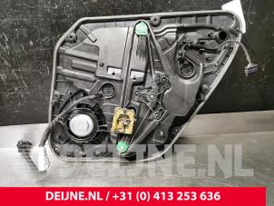 Volvo V40 Ruitmechaniek 4Deurs links-achter O74484 foto 3