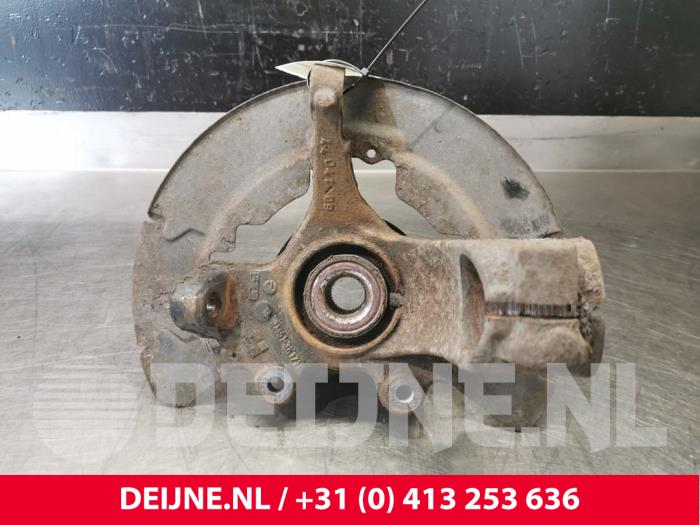 Volvo C70 Achsschenkel links vorne O74517